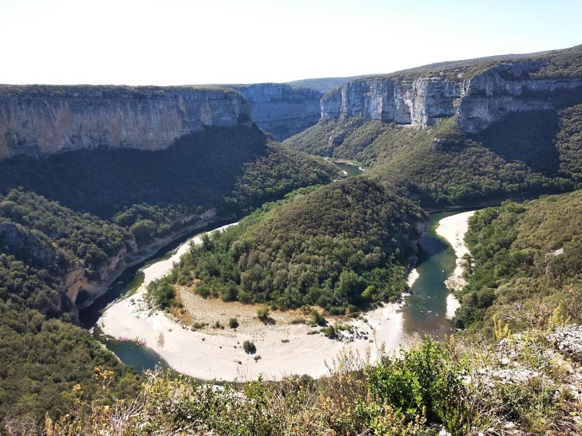 Le Rocher De Sampzon Екстер'єр фото